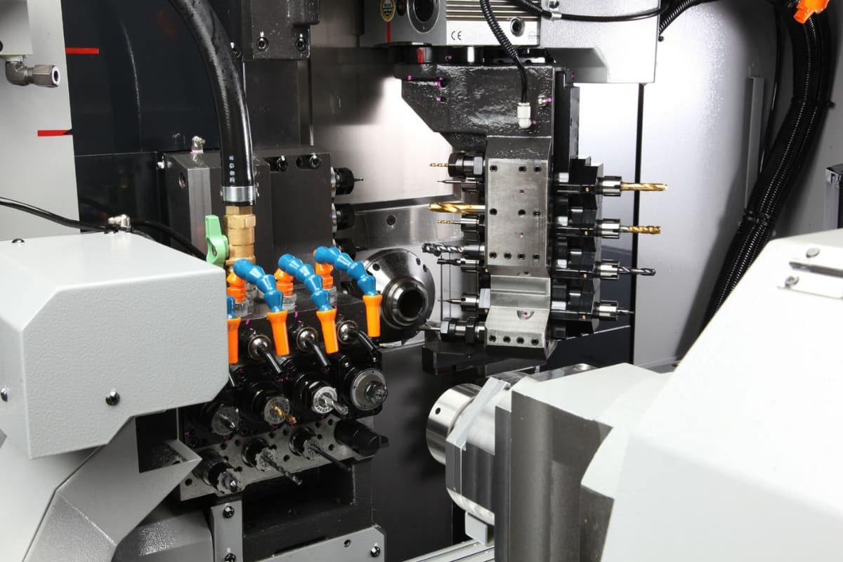 tornio cnc delta minuterie tornitura fresatura ripresa assemblaggio